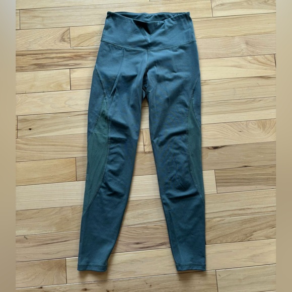 Green old navy active leggings size small - Picture 1 of 2